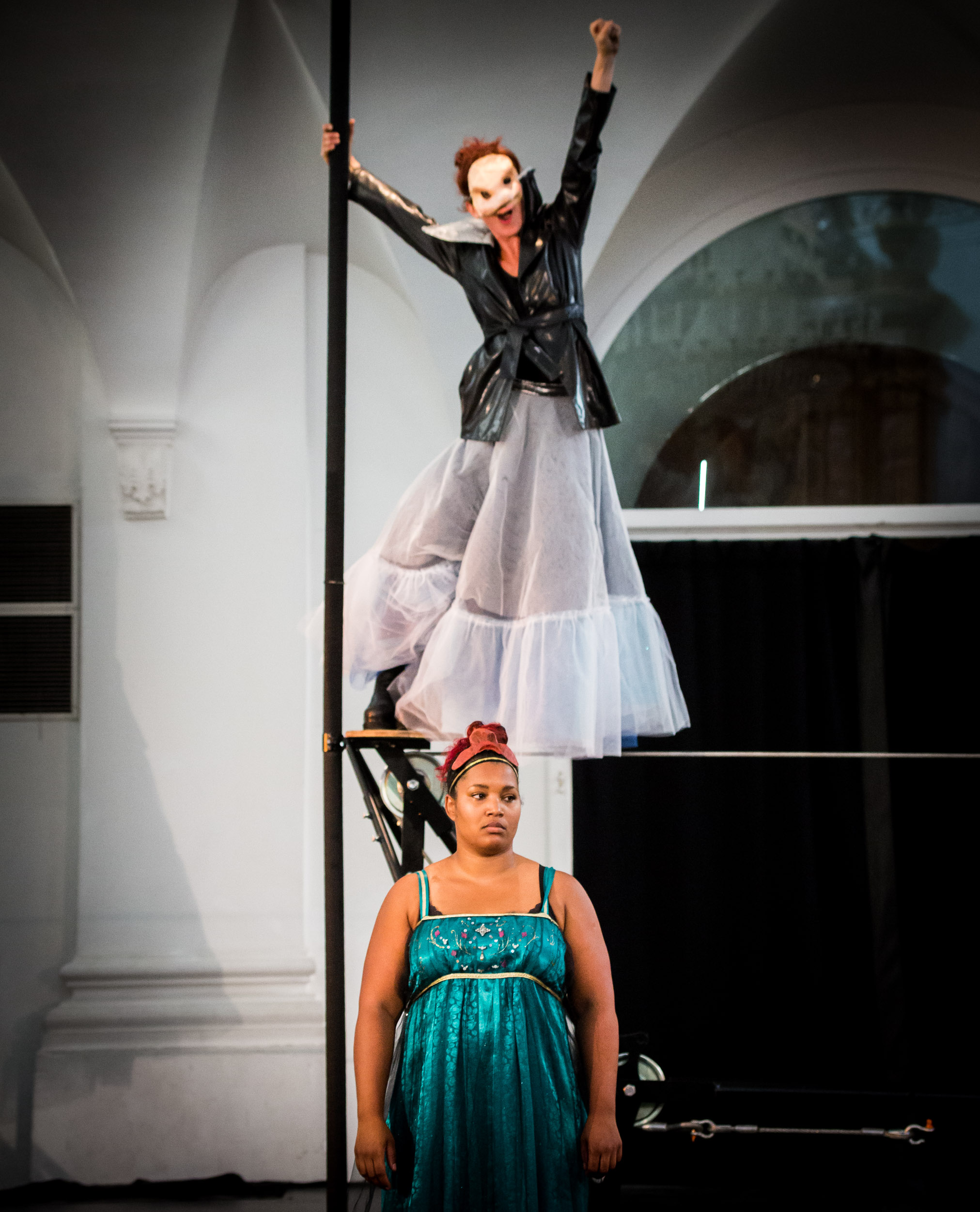 Céline Ribordy-7Gnoko Bok Scène du spectacle Gnoko Bok